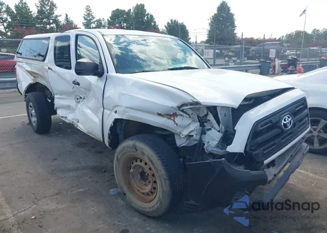 2017 Toyota Tacoma Sr z USA, uszkodzony, nr VIN 5TFRX5GN8HX084752